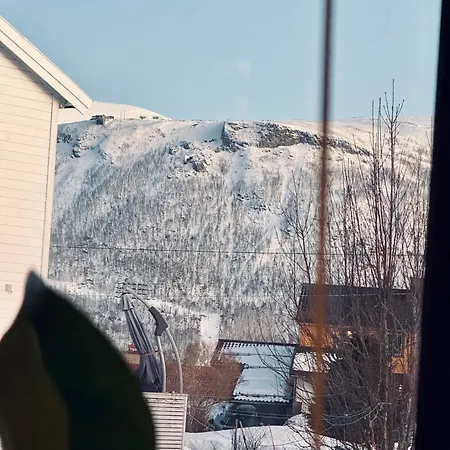 Arctic Seasons - A Cozy Luxury Escape At The Of Apartment