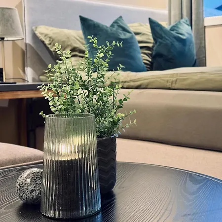 Arctic Seasons - A Cozy Luxury Escape At The Of