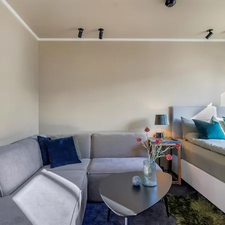 Daire Premium Studio For A Cosy Escape Arctic Seasons